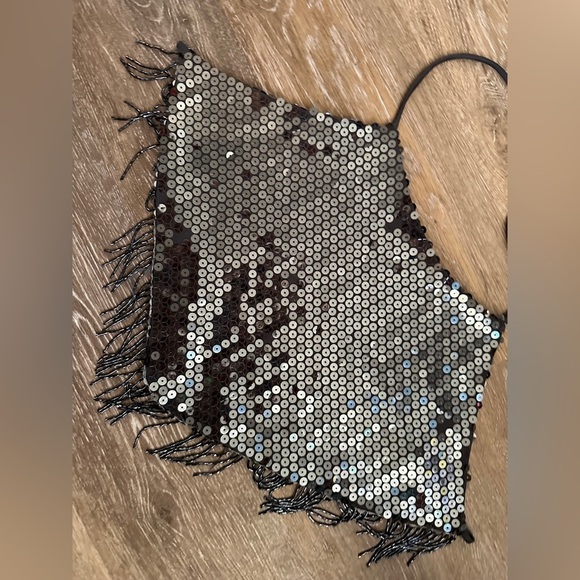 Silver Sequin Fringe Top KOREA - Picture 1 of 8